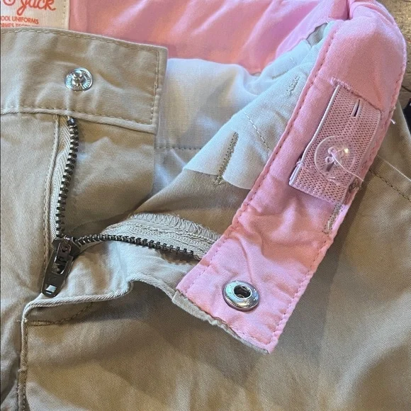 NWT Cat & Jack Kids Khaki Uniform Shorts - Picture 3 of 5